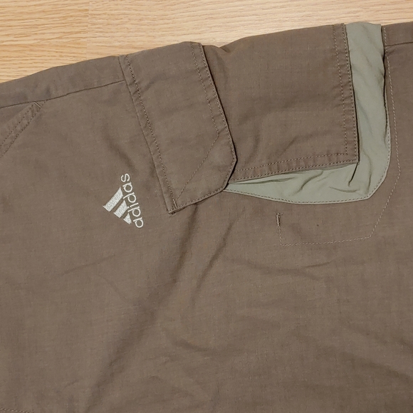 Adidas Men's Olive Green Cargo Shorts - Picture 3 of 4